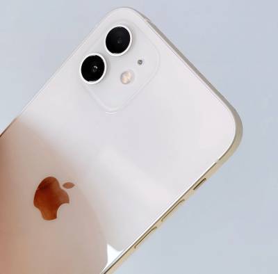 Компания Apple бесплатно заменит экраны с дефектом владельцам iPhone 11
