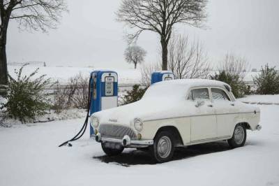 Автомеханики объяснили россиянам, как снизить расход топлива в зимний период