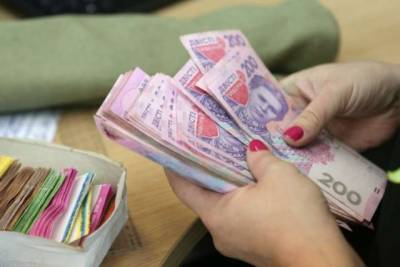 Украинцы будут получать по две пенсии: назван размер дополнительной выплаты