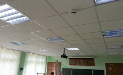 В Орехово-Зуево в школе обрушился потолок