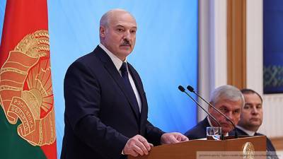 Лукашенко поручил Правительству Белоруссии заставить тунеядцев работать