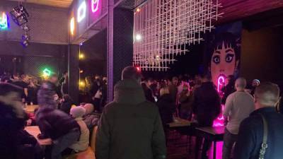В столице правоохранители закрыли ночной клуб за нарушение карантина