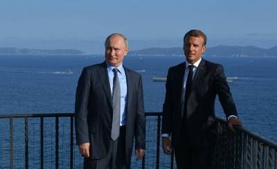 Макрон-Путин: прохладная дипломатия (Le Monde)