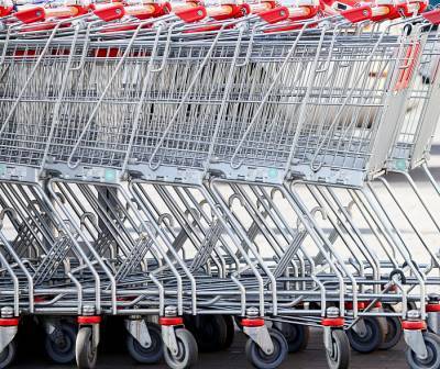 Ростовские гипермаркеты будут наказывать за неработающие кассы и очереди покупателей
