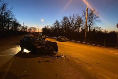 В Тульской области в дорожной аварии пострадали водитель и пассажир