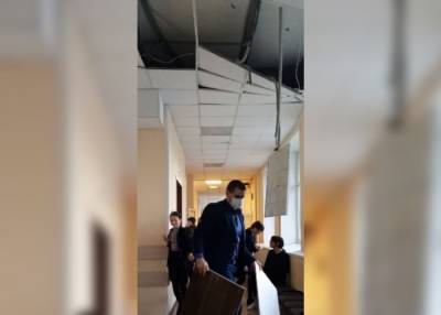 Прокуратура начала проверку после обрушения потолка в школе в Орехово-Зуеве