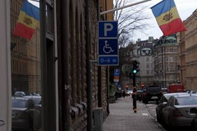 Водителя посольства Молдавии в Москве обвинили в контрабанде анаболиков