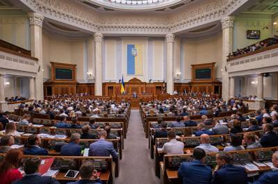 В Раде предлагают продлить на год действие закона об особом статусе Донбасса