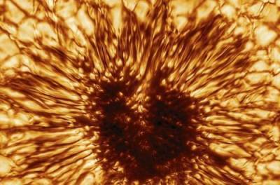 Астрономы получили самое четкое изображение пятен на Солнце. ВИДЕО