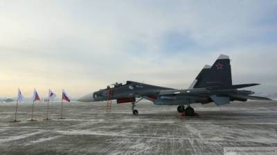 Российский Су-30 перехватил самолеты ВВС США и Франции над Черным морем