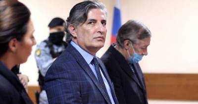 Бывший адвоката Ефремова Пашаев назвал актёра "подонком"