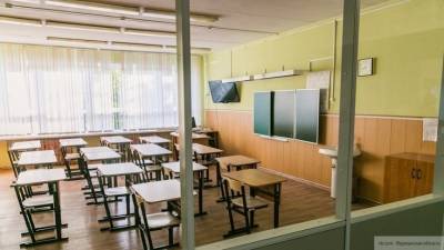 Правила по COVID-19 для школ в России продлены до января 2022 года