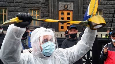 Украинские медики заговорили о «геноциде» населения страны