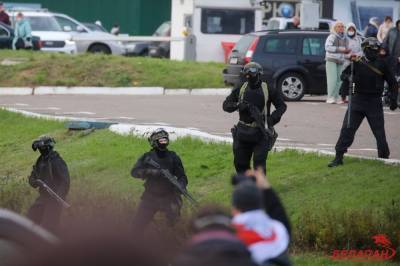 «Силовики продолжают жестоко разгонять протестующих и вести «охоту» на мирных граждан»