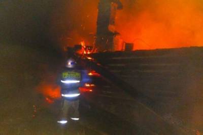 Трое жителей Башкирии погибли при пожаре в деревенском доме