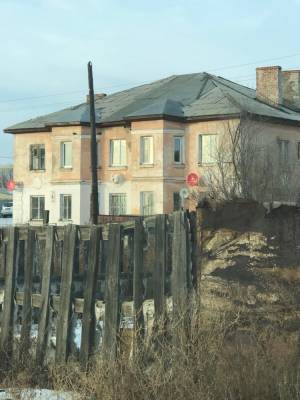 Глава Карталов получил представление из-за многоквартирного дома, где разрушается крыша