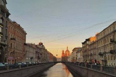 Прохладно и солнечно будет в Петербурге 8 декабря