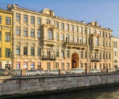 Спрос на культовые здания в «золотом треугольнике» Петербурга вырос в пандемию