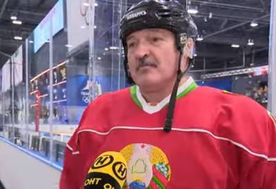 Будет играть в хоккей дома: президенту Беларуси запретили посещать Олимпийские игры