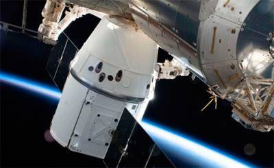 Обновлённый грузовой корабль SpaceX Dragon успешно состыковался с МКС