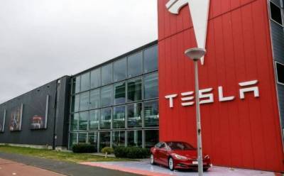 Экс-сотрудника Tesla осудили за разглашение коммерческой тайны