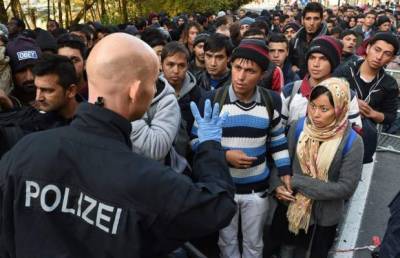Молодые немцы уезжают из Германии — приезжают молодые арабы, турки, индусы