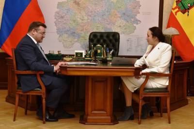 Член Совета Федерации Ирина Петина рассказала Любимову о результатах своей деятельности