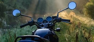 Подросток-рецидивист в поселке Карелии умудрился украсть мотоцикл, не вскрывая гараж