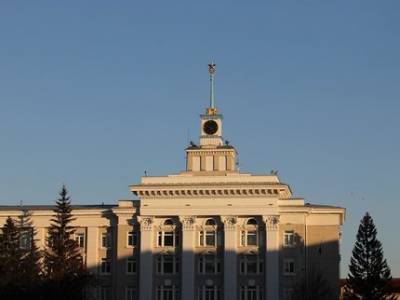 14 декабря на Советской площади Уфы запустят пиксельную ёлку за 12 млн рублей