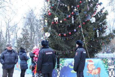В праздничные дни порядок в Смоленской области обеспечат более 2 тысяч силовиков
