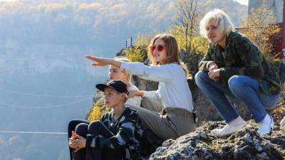 Наталья Водянова проедет по России вместе с детьми в своем новом тревел-шоу