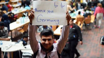 Немцы массово покидают Германию – вместо них приезжают арабы и турки