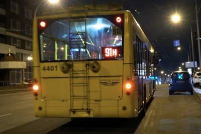 В Киеве водитель троллейбуса подрался с пассажиром из-за отсутствия маски
