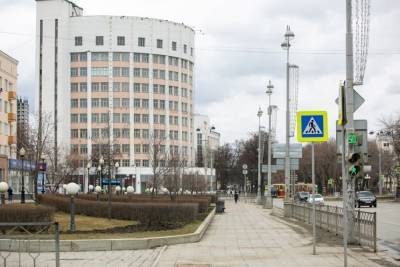 В Екатеринбурге ищут компанию, которая отремонтирует гостиницу «Исеть»