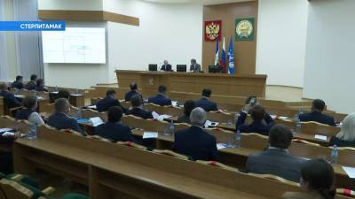 Радий Хабиров провёл выездное заседание правительства в Стерлитамаке
