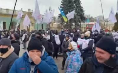 Центр Киева трясет: терпение людей лопнуло, стали известны требования