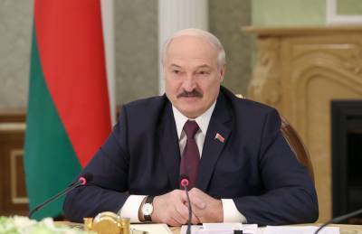 Лукашенко назвал МОК «бандой» из-за запрета посещать Олимпиаду