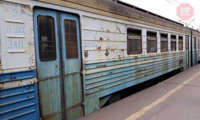 "Укрзализныця" в шаге от пропасти: Почему в Украине уничтожают железнодорожные перевозки?