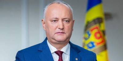 Додон проигнорировал решение Конституционного суда и урезал полномочия президента Молдовы