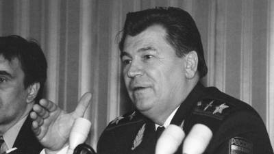 Последний министр СССР: умер маршал авиации Евгений Шапошников