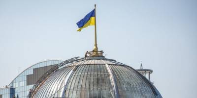 Предлагают штрафы. Комитет Рады поддержал законопроект об ограничении оборота пластиковых пакетов в Украине