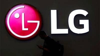 LG больше не будет производить смартфоны среднего уровня. Их она будет заказывать у сторонних производителей