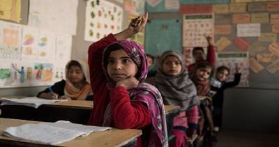 Министерство образования Афганистана переведет в мечеть учеников 1 - 3 классов