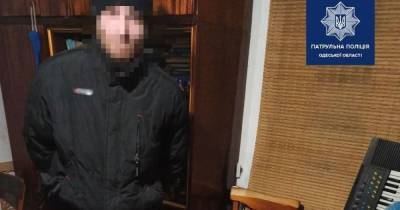 В Одессе мужчина пытался развратить ребенка и приглашал домой: появилось видео с его признанием