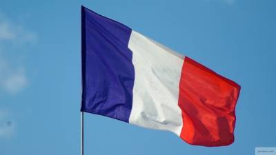 Французское посольство принимает соболезнования родным Жискар д’Эстена