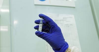 В Минздраве назвали сроки поставки вакцины от коронавируса во все регионы