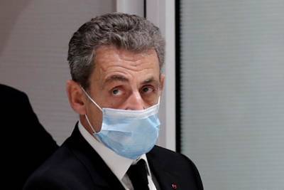 Объявлено требуемое наказание для попавшего под суд Николя Саркози