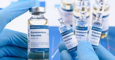 В ЦОЗ сказали когда вакцина от коронавируса станет доступной в аптеках Украины