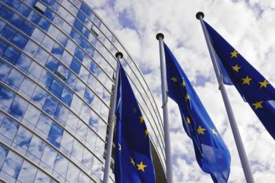 В ЕС решили ужесточить правила визового контроля: что изменится