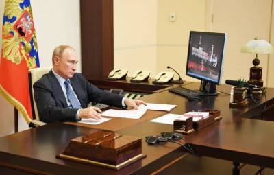 Путин подписал закон о пенсий до 2023 года